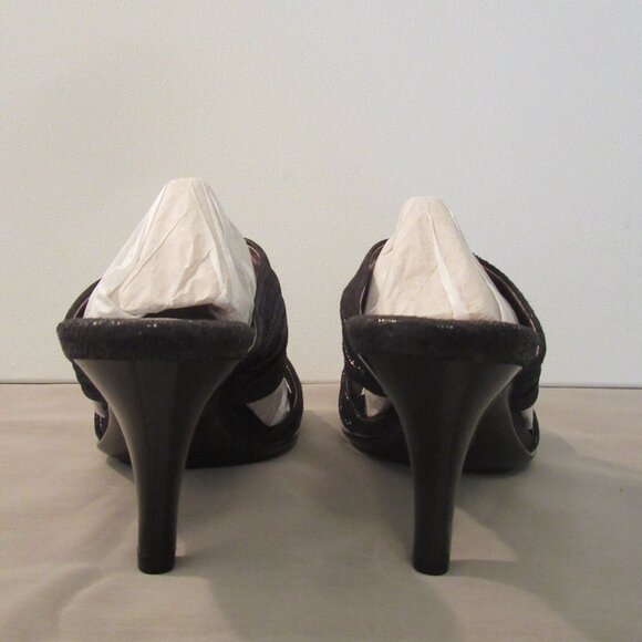 NEW Sofft Heels, European Quality Design, Leather Top/Sole - Picture 8 of 11